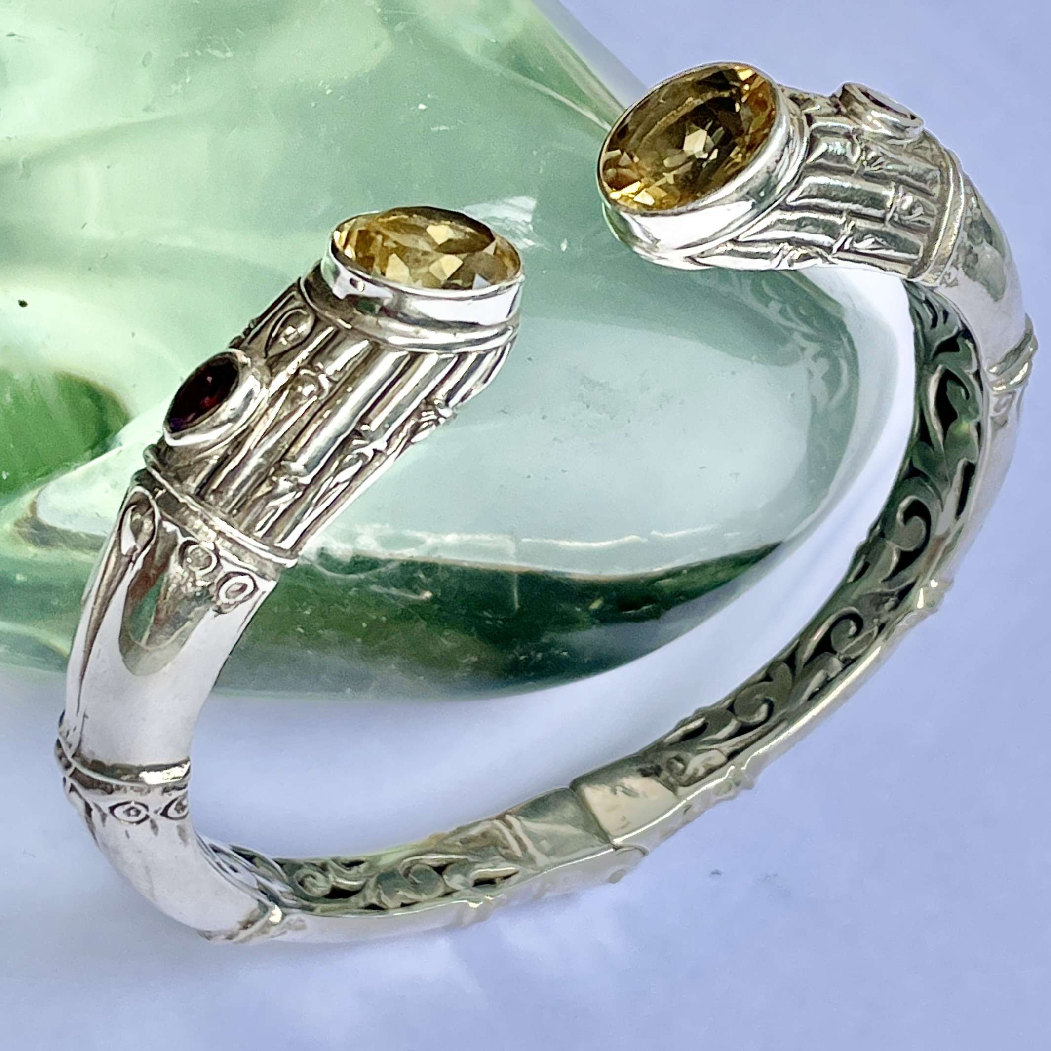 (HANDMADE 925 BALI STERLING SILVER HINGE BRACELETS WITH CITRINE)